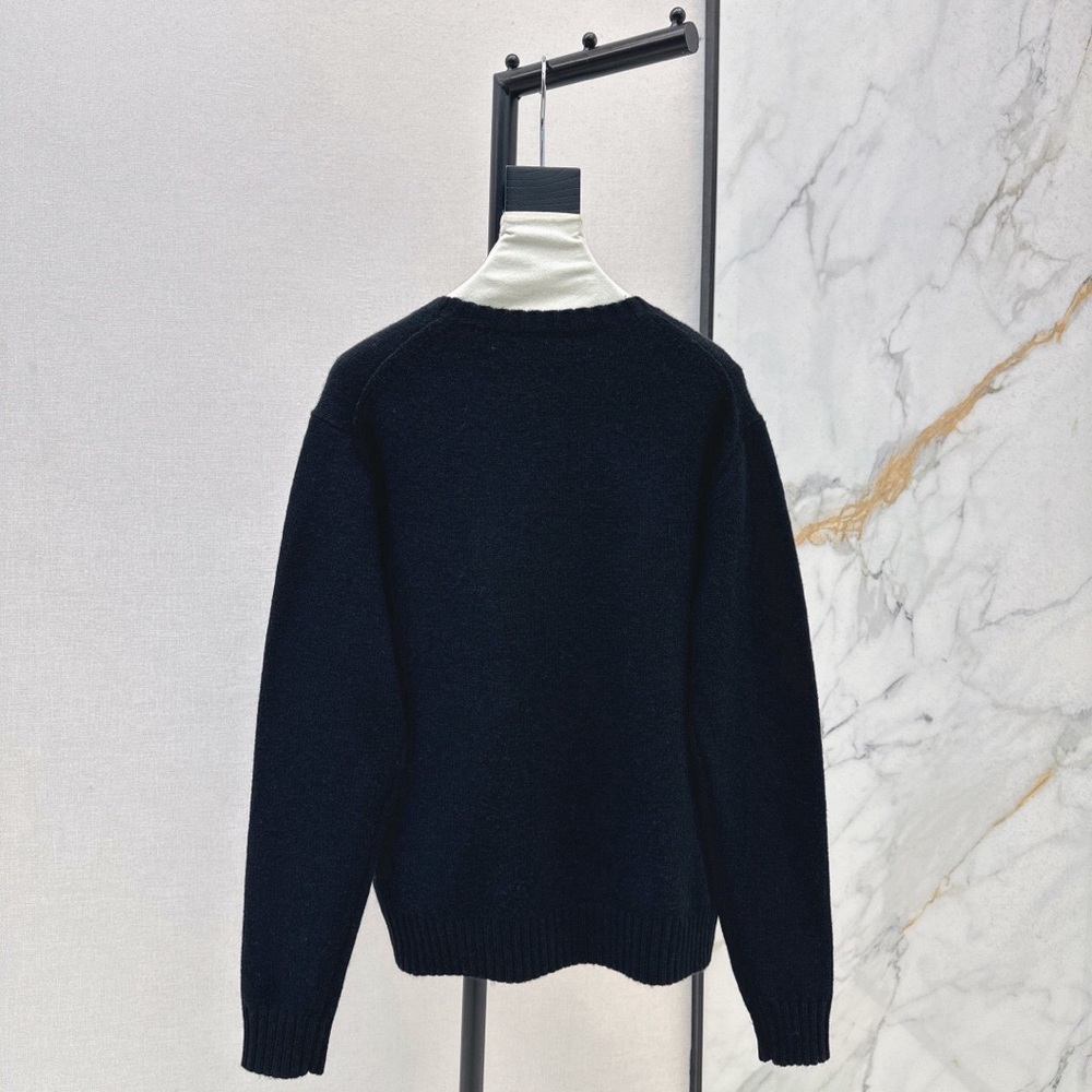 Ralph Lauren Black Sweater with Bear and Horse Design - Picture 3 of 4